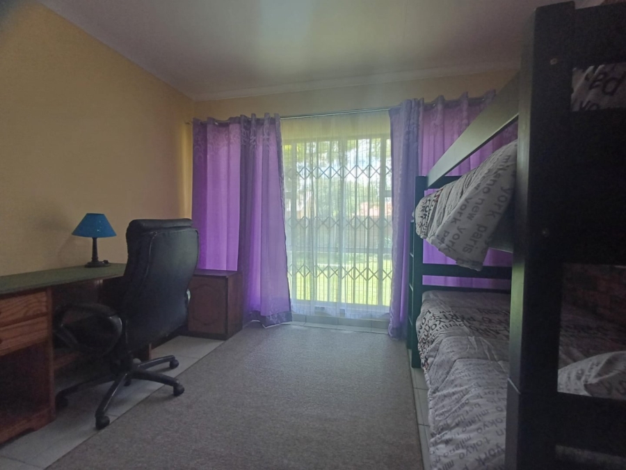 3 Bedroom Property for Sale in Vaal Park North West